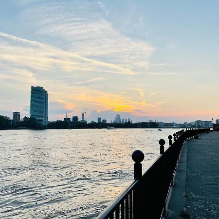 Riverside Premium Double Room Garden View E14 伦敦 外观 照片