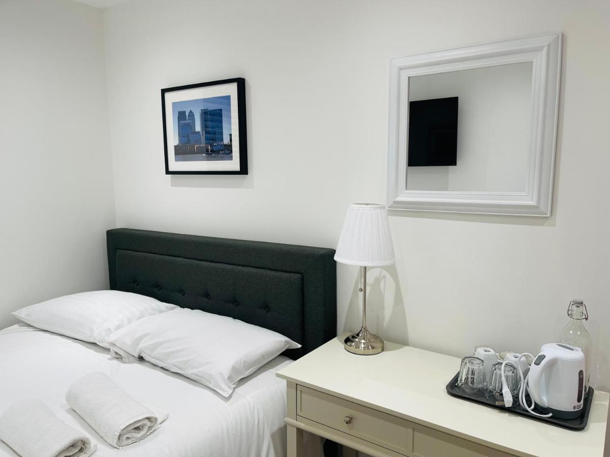 Riverside Premium Double Room Garden View E14 伦敦 外观 照片