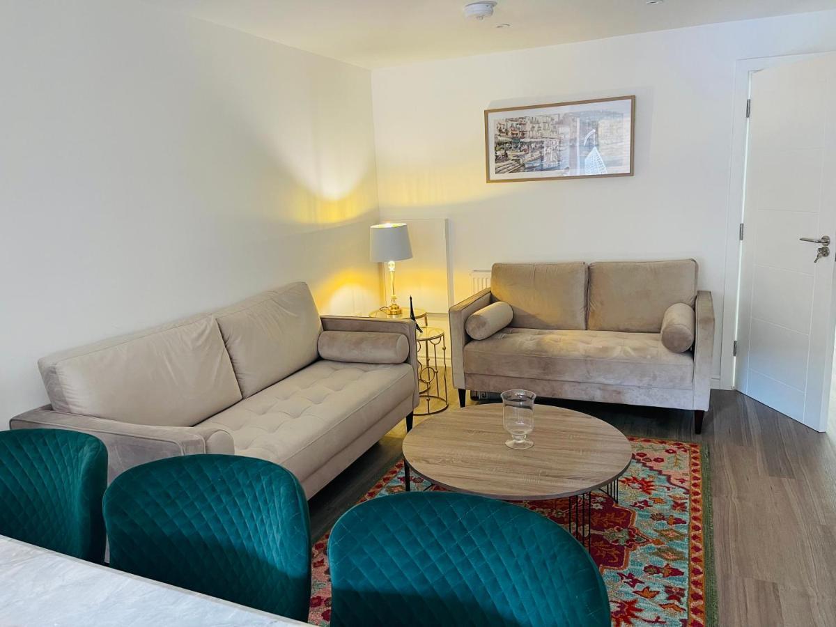 Riverside Premium Double Room Garden View E14 伦敦 外观 照片